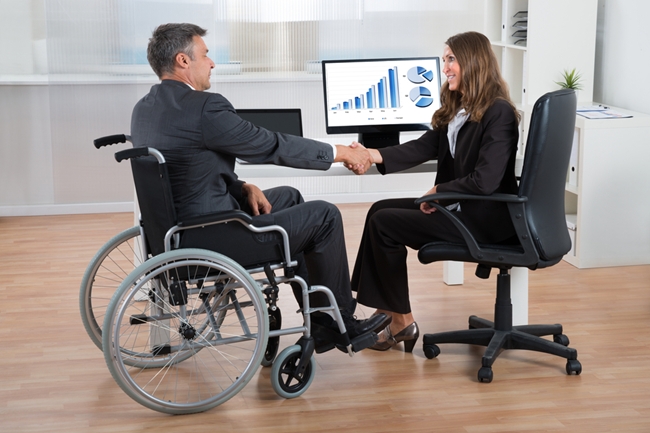 Финансовые организации станут доступнее для людей с инвалидностью