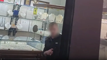 Драма в ювелирном: запертый вор-неудачник угрожал покончить с собой