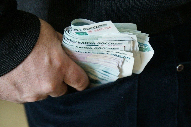 Полицейские Екатеринбурга изобличили сотрудника ломбарда в присвоении денежных средств