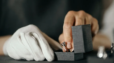 Меньше двух карат не предлагать: восстанавливается ли алмазно-бриллиантовая отрасль